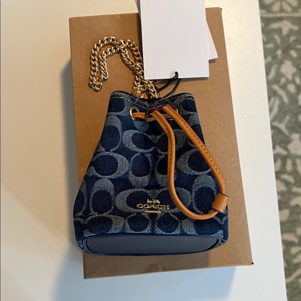 Miniature Micro Coach Navy and Gold Bucket Bag with Chain Strap - Picture 6 of 16